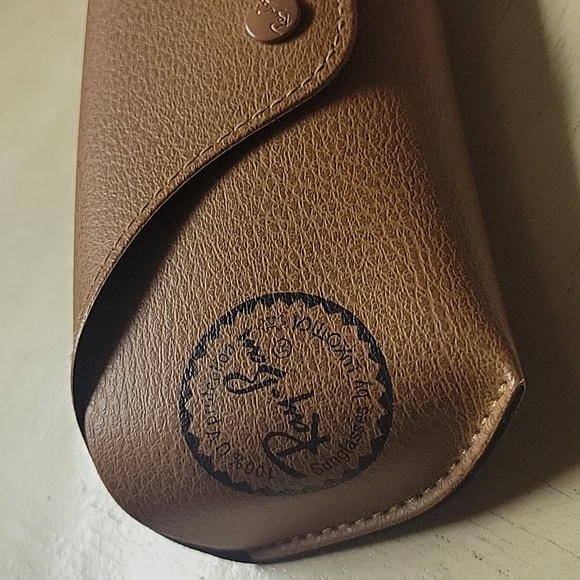 Ray Ban Sunglasses - Picture 5 of 7